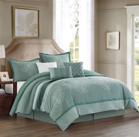 Walmart bed comforters - Bare Home 8-Piece Bed-in-a-Bag, Split Cal King, Coronet Blue with Grey Sheet Set. $79.99. Bare Home Microfiber 6-Piece Dark Blue/Gray Comforter, Gray Sheet Set Reversible Bed in a Bag, Split Cal King. 55. $103.99. $115.99. Home Essence Prospect Park Bed in a Bag Bedding Comforter Set with Cotton Bed Sheets, Blue, California King.